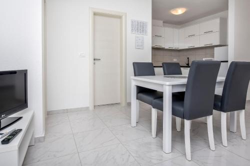 Apartments Juro