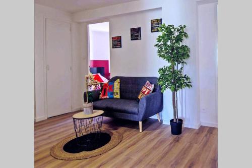 LA FABRIQUE GARE ST CHARLES - 2 balcons - 5min de la Gare - by experienceimmo photo 20