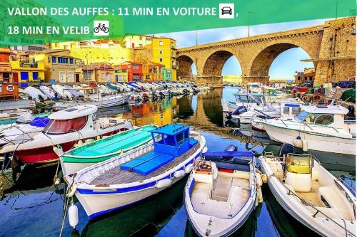 LA FABRIQUE GARE ST CHARLES - 2 balcons - 5min de la Gare - by experienceimmo photo 46