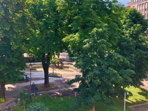 an overhead view of a park with trees at Hotel Sanmicheli in Verona