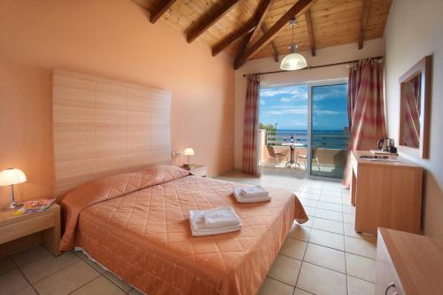 Gallery image of Zephyros Hotel in Skala Kefalonias