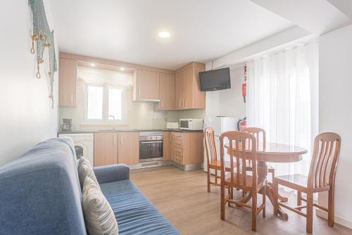 T1 Coral House