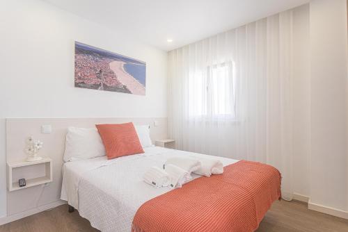 T2 Duplex Coral House