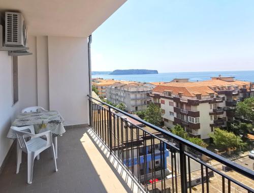 Galeriebild der Unterkunft Hotel TEA - Praia a Mare in Praia a Mare