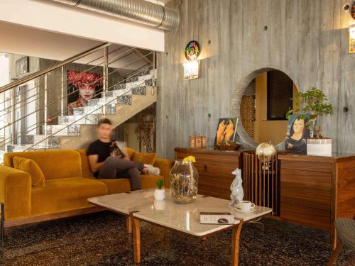 Χώρος καθιστικού στο ibis Styles Ajaccio Napoleon