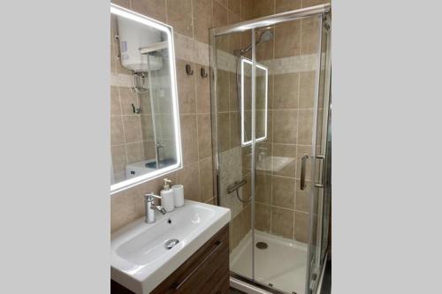 PUERTO BANUS RICHI Suite