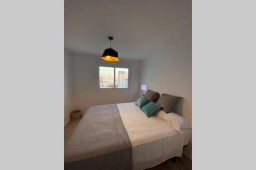 PRECIOSO APARTAMENTO A ESTRENAR EN CENTRO DE NERJA