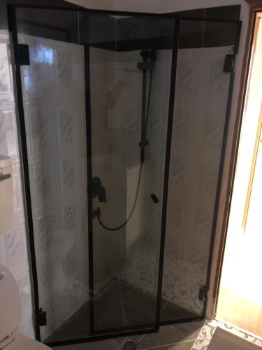 Villa Tlv rhwb hyrqwn 27 tl 'byb