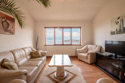 Atpūtas zona naktsmītnē Casa Farmak