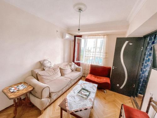 Naira Apartment