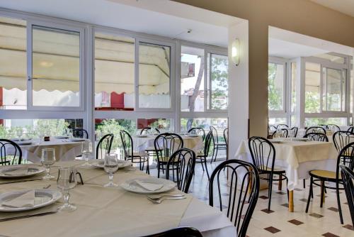 Εστιατόριο ή άλλο μέρος για φαγητό στο Hotel Christian Ideale Per Famiglie