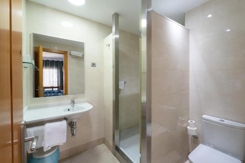 Kúpeľňa v ubytovaní Apartamentos Caracas