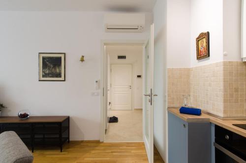 Fotografie z fotogalerie ubytování Апартамент Молинезия v destinaci Sveti Konstantin i Elena