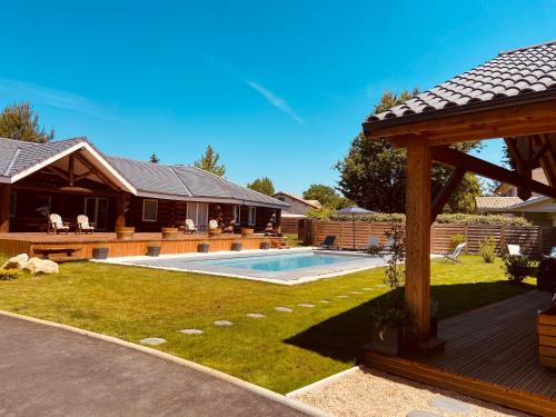 Photo de la galerie de l'établissement AU COTTAGE DU MEDOC - Proche BORDEAUX, à Saint-Aubin-de-Médoc
