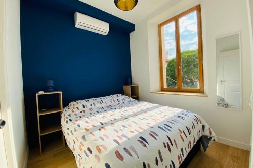Grand appartement proche plages & centre ville