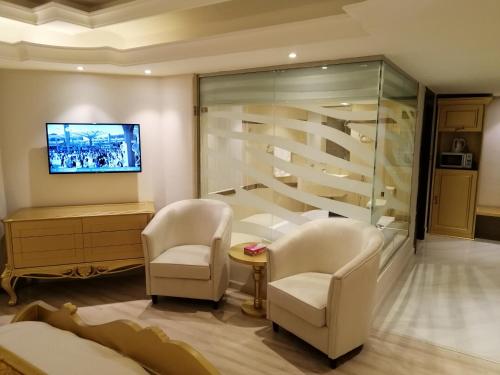 H (Hills) ApartHotel – Photos 3