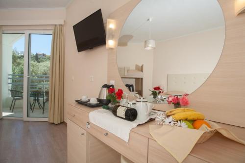 Golden Alexandros Hotel
