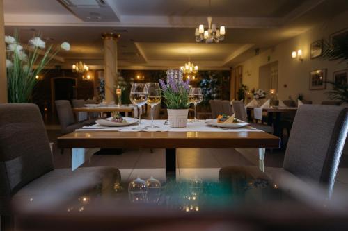 Χώρος καθιστικού στο Hotel Nadodrzański Dwór - Nowa Sól