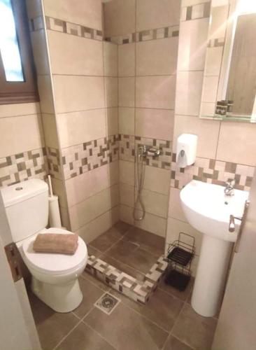 Ένα μπάνιο στο Eirini Filippou rooms