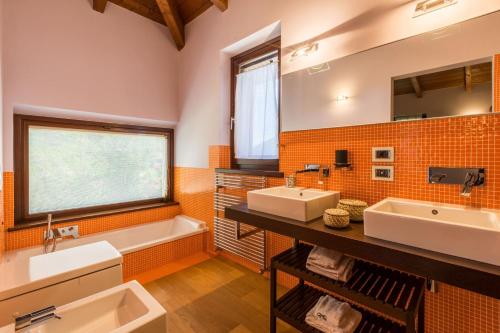 Phòng tắm tại Villa Sara