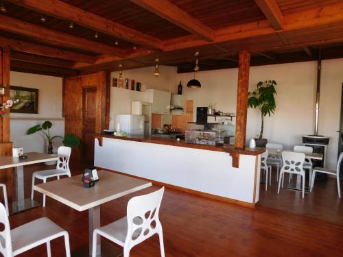 Εστιατόριο ή άλλο μέρος για φαγητό στο Villa Raggio di Sole parcheggio privato