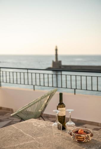Amphitrite Hotel
