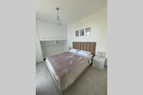 Golden Seaview Apartment - Imazhi 7