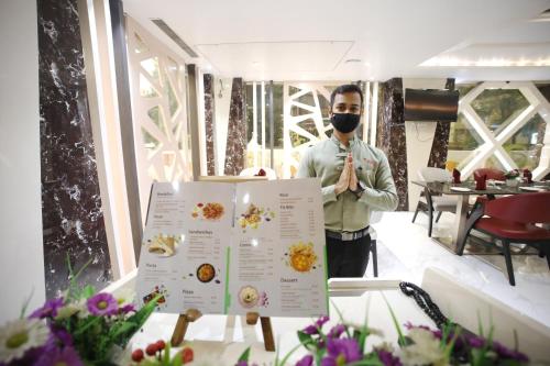 Επισκέπτες που μένουν στο The Byke Suraj Plaza Pure Veg, Thane