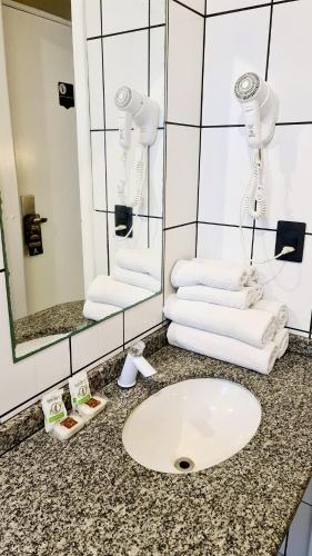Hotel Gênova BCにあるバスルーム
