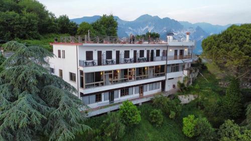 Gallery image of Hotel Ristorante Radar in Carrara