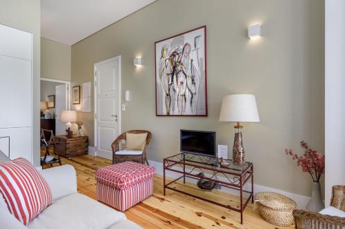 Oporto MyWish City Central Apartment with Private Garden