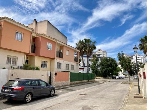 The surrounding neighborhood or a neighborhood close to the holiday home