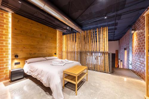 Postel nebo postele na pokoji v ubytování ART LOFTS Valencia by Benisur