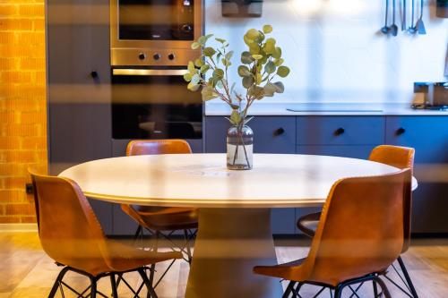 ART LOFTS Valencia by Benisur, Valencia – Precios ...