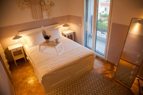 Postel nebo postele na pokoji v ubytování Stylish Modern Maisonnette