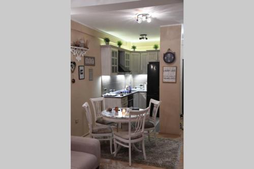 TV a/nebo společenská místnost v ubytování Lux Apartment Rose