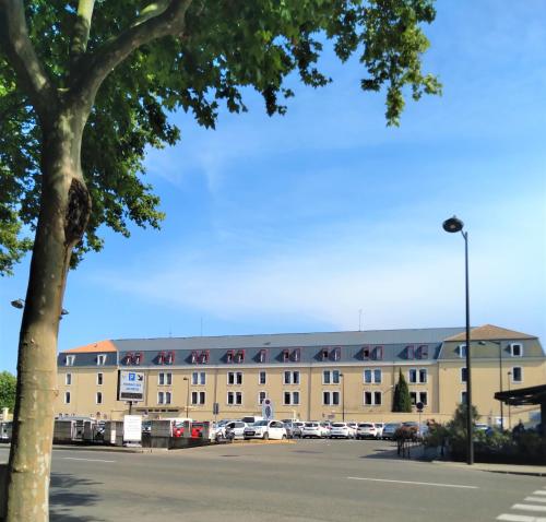 Gallery image of Appartement spacieux de 100m2 à deux pas du centre ville de Carcassonne in Carcassonne