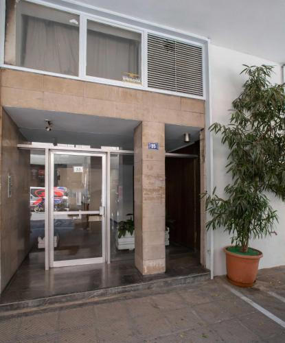 Studio penthouse near Acropolis Museum by GHH