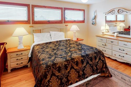 Cama o camas de una habitación en Serenity #294-F