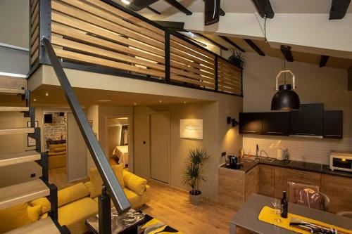 ˇDCˇ Modern apartment near the Church