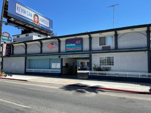 a building on the side of a street at Hollywood Guest Inn in Los Angeles