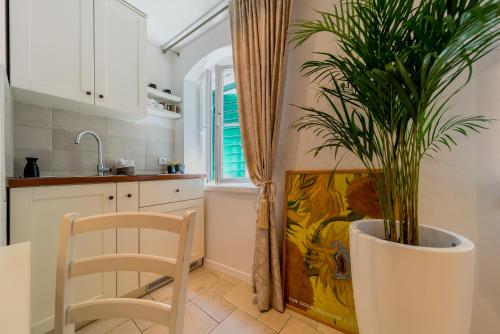 Charming Old Town Apartment Pjaca Split