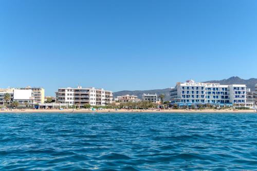 Atico con vista mar. 50 m de la playa - CASA NOVA 13