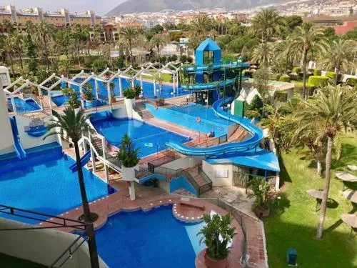 Benalbeach, primera linea photo 1