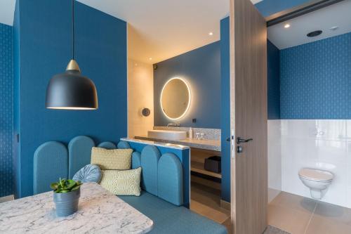 A kitchen or kitchenette at Van der Valk Hotel Venlo