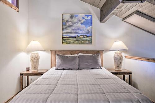 Postel nebo postele na pokoji v ubytování Family-Friendly Durango Condo with Resort Amenities!