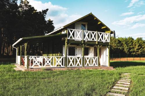 Zahrada ubytování Słoneczny Zagajnik-domek na skraju lasu, Roztocze, Zwierzyniec