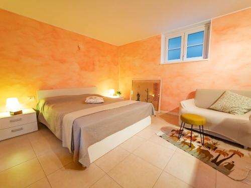 Foto dalla galleria di Albatros - swimming pool with sea view and terrace a Magliolo