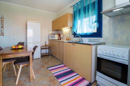 Gallery image of Happy villa in Skala Marion