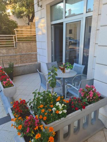 Gallery image of Apartments Villa Katarina in Makarska